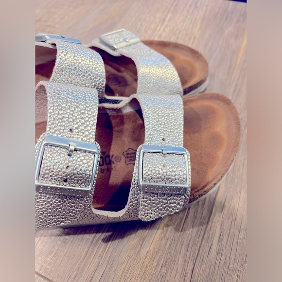 RARE Birkenstocks with soft bottom-literally brand new, size 40 - Picture 2 of 5